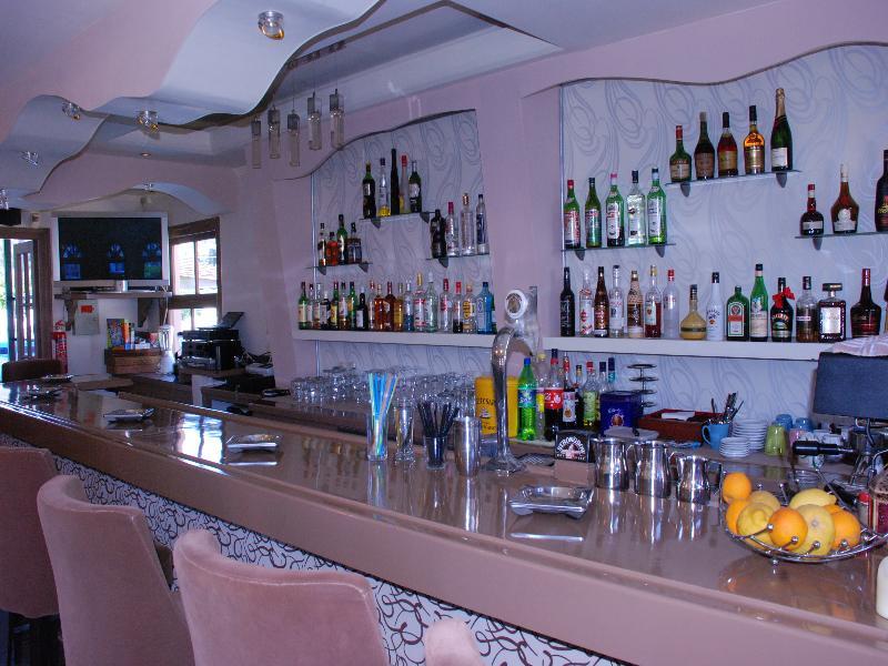 Seabird Hotel Μωραΐτικα Εξωτερικό φωτογραφία