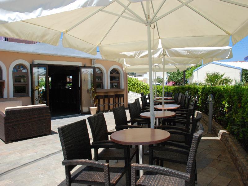 Seabird Hotel Μωραΐτικα Εξωτερικό φωτογραφία