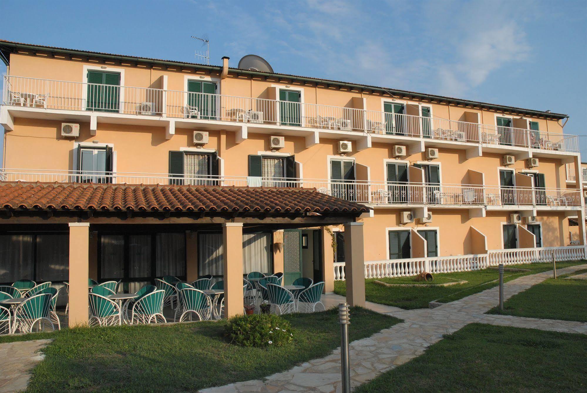 Seabird Hotel Μωραΐτικα Εξωτερικό φωτογραφία