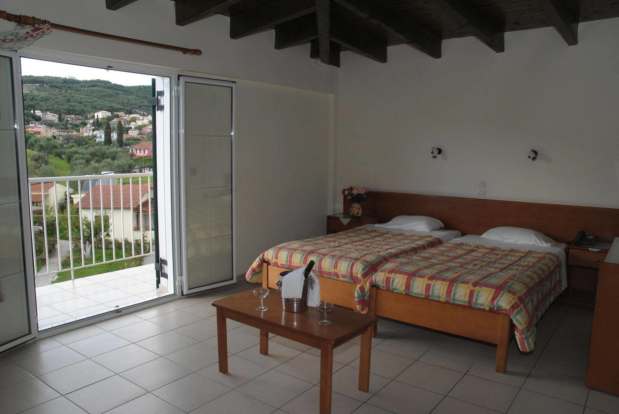 Seabird Hotel Μωραΐτικα Εξωτερικό φωτογραφία